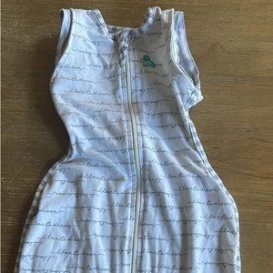 Size M Love to Dream sleep sack. Gently used. Smoke free, pet friendly home.